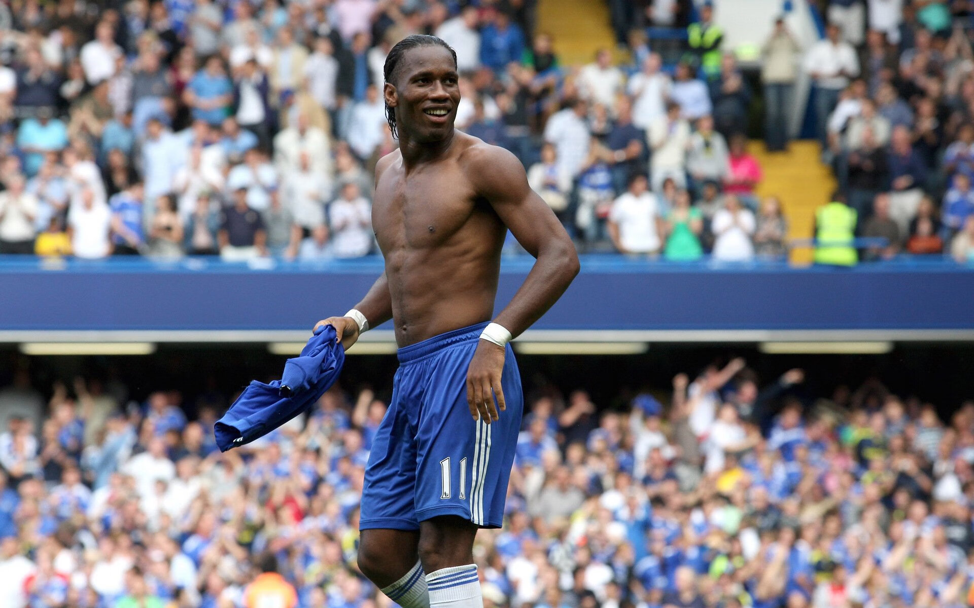 布莱顿主场艰难获胜，保级形势稍缓，布莱顿足球俱乐部官网